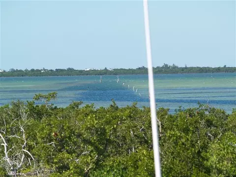 1544 Long Beach Rd, Big Pine Key, FL 33043 photo 2