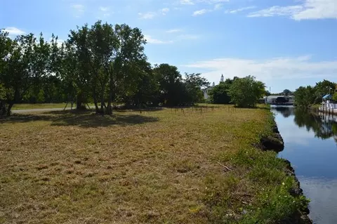1664 Lambert Dr, Big Pine Key, FL 33043 photo 14