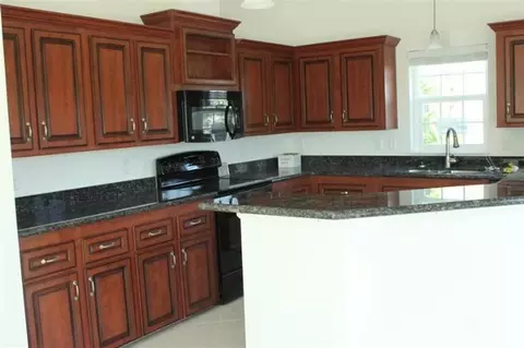 253 Mars Ln, Key West, FL 33040 photo 2