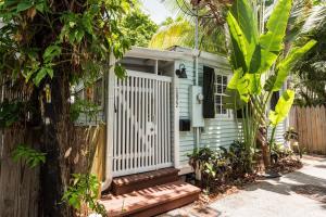 1022 Roberts Ln, Key West, FL 33040 photo 11