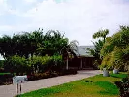 2410 Coco Plum Apt, Marathon, FL 33050 photo 1