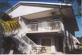 481 5th Kcb #key, Key Colony Beach, FL 33051 photo 2