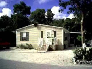 8 Oakwood Apt, Stuart, FL 34996 photo 1