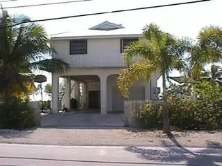 128 Caribbean, FL photo 1