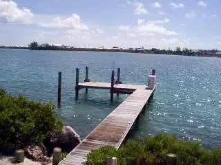 415 Harbour Apt, Marathon, FL 33050 photo 6