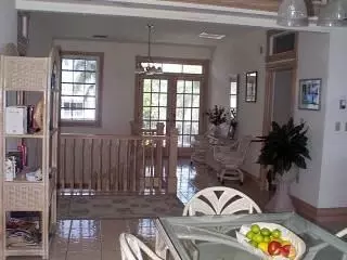415 Harbour Apt, Marathon, FL 33050 photo 9