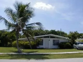 8079 Gulfstream Apt, Marathon, FL 33050 photo 1