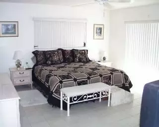 521 10th #key, Key Colony Beach, FL 33051 photo 4