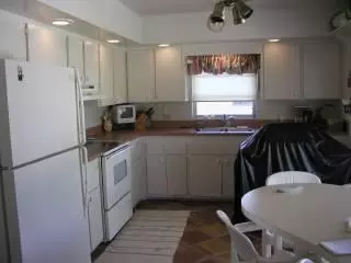 171 Sandy Apt, Marathon, FL 33050 photo 2