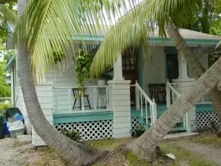 61 S Conch Ky Apt, Marathon, FL 33050 photo 1