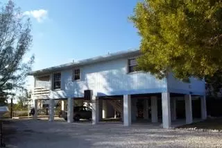 3664 Fox, FL photo 8
