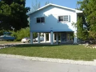 3664 Fox, FL photo 4