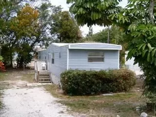 752 Largo Rd #key, Key Largo, FL 33037 photo 2