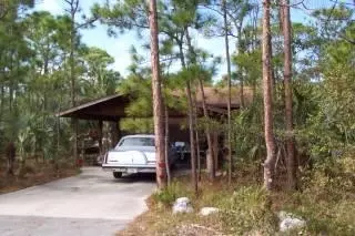 2460 Pensacola, FL photo 2