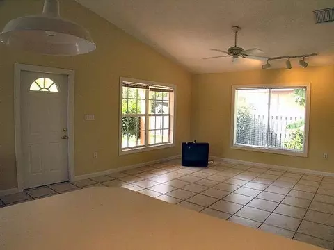340 3rd Rd, Key Largo, FL 33037 photo 2