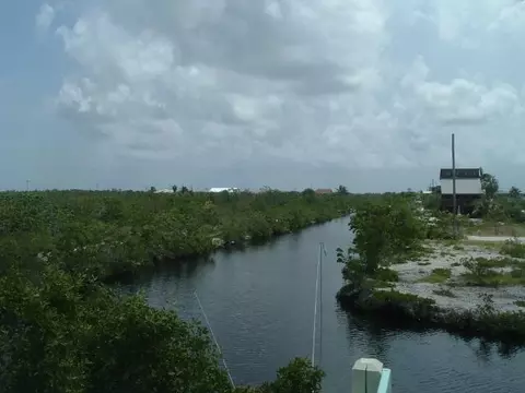 3697 Fox, Big Pine Key, FL 33043 photo 5