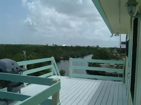 3697 Fox, Big Pine Key, FL 33043 photo 4