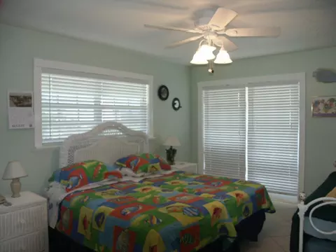 202 E Bruce Ct, Marathon, FL 33050 photo 7