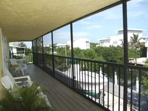 202 E Bruce Ct, Marathon, FL 33050 photo 10