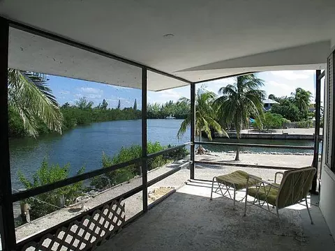 226 Biscayne, Islamorada, FL 33036 photo 2
