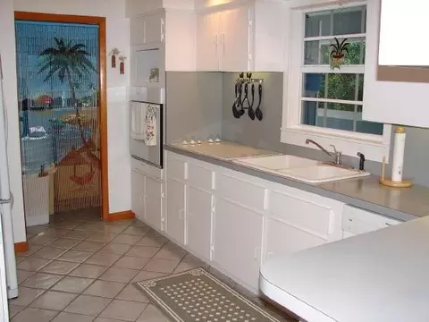 29162 Camellia Ln, Big Pine Key, FL 33043 photo 3