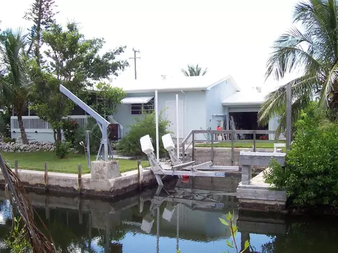 1735 Watson Bvd, Big Pine Key, FL 33043 photo 2