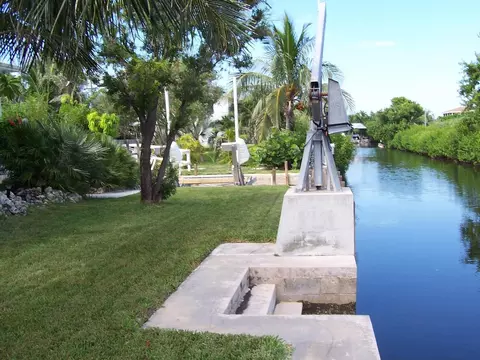 1735 Watson Bvd, Big Pine Key, FL 33043 photo 3