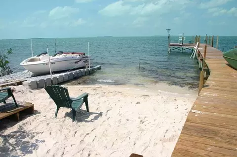 65 Mutiny Pl, Key Largo, FL 33037 photo 1