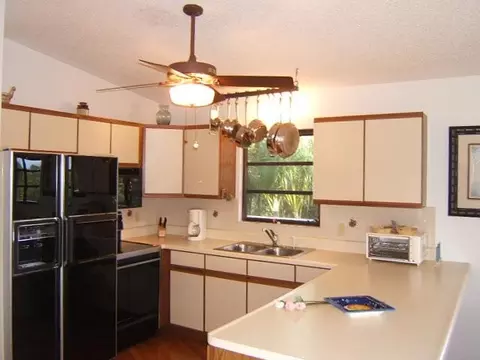 30788 Pinewood Ln, Big Pine Key, FL 33043 photo 8