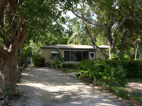 122 Ridge Rd, Islamorada, FL 33036 photo 1