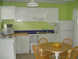 110 W Conch Ave, Conch Key, FL 33050 photo 5