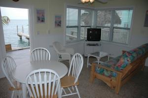 110 W Conch Ave, Conch Key, FL 33050 photo 10