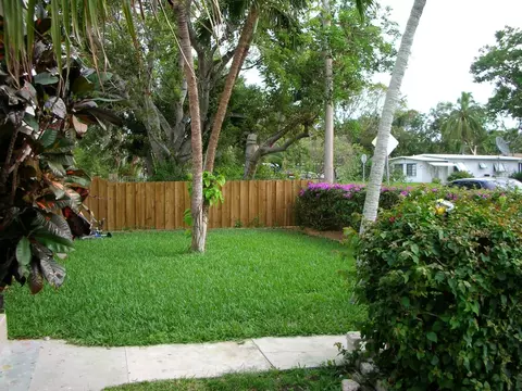 22 Snapper Ave, Key Largo, FL 33037 photo 2