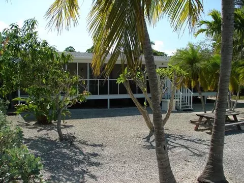 545 Ixora Dr, Big Pine Key, FL 33043 photo 6