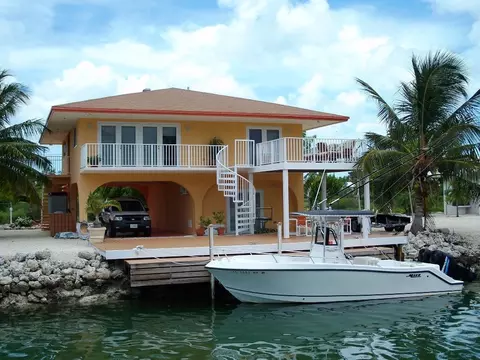922 99th Ocean St, Marathon, FL 33050 photo 1