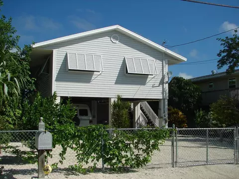 29177 Cedar Dr, Big Pine Key, FL 33043 photo 2