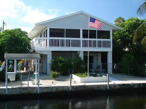 29177 Cedar Dr, Big Pine Key, FL 33043 photo 1