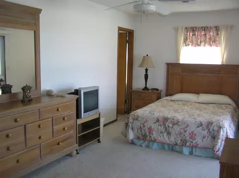 501 5th St, Key Colony, FL 33051 photo 9
