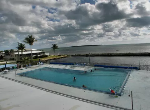 900 S Emerald Dr, Key Largo, FL 33037 photo 23