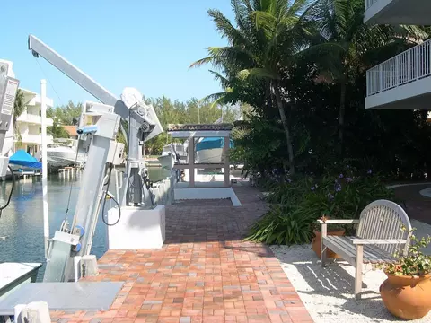 114 Lisbon Ct, Islamorada, FL 33036 photo 18