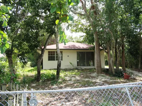 11 Dolphin Rd, Key Largo, FL 33037 photo 1