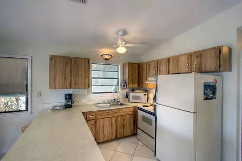 3839 Joyce Rd, Big Pine Key, FL 33043 photo 5