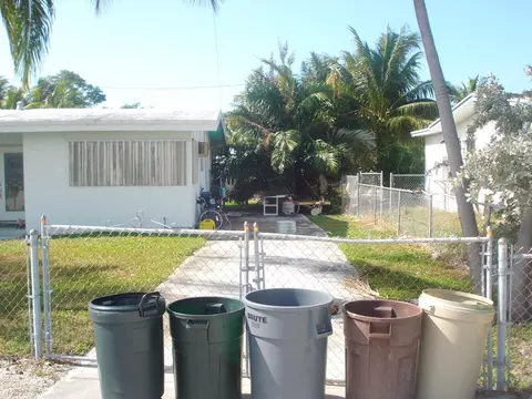 2701 Dolphin Dr, Marathon, FL 33050 photo 8