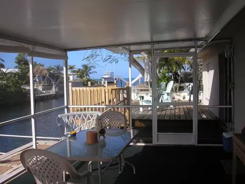 2943 Grouper Dr, Marathon, FL 33050 photo 3