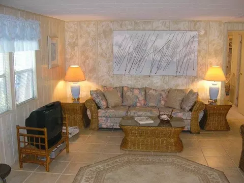 901 S Ruby Dr, Key Largo, FL 33037 photo 3