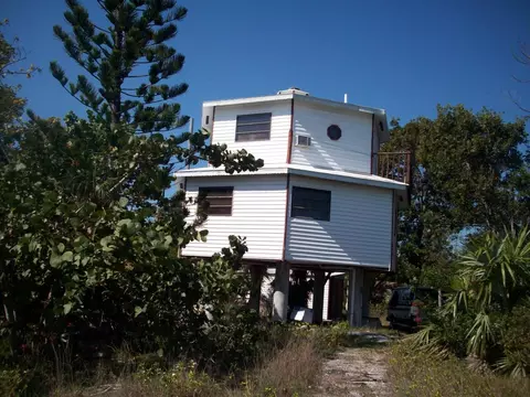 318 Sandy Cir, Big Pine Key, FL 33043 photo 5