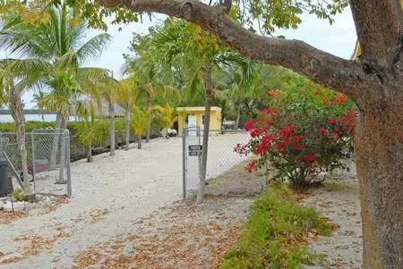 3 Sunset Blvd, Key Largo, FL 33037 photo 2