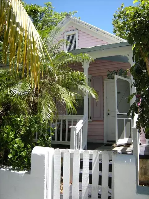 726 Fleming St, Key West, FL 33040 photo 1
