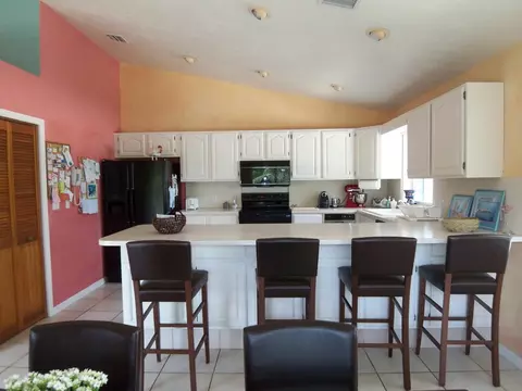 1221 Mockingbird Rd, Key Largo, FL 33037 photo 4