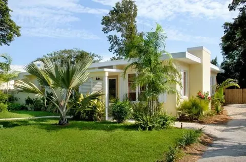 113 Jerome Ave, Islamorada, FL 33036 photo 1